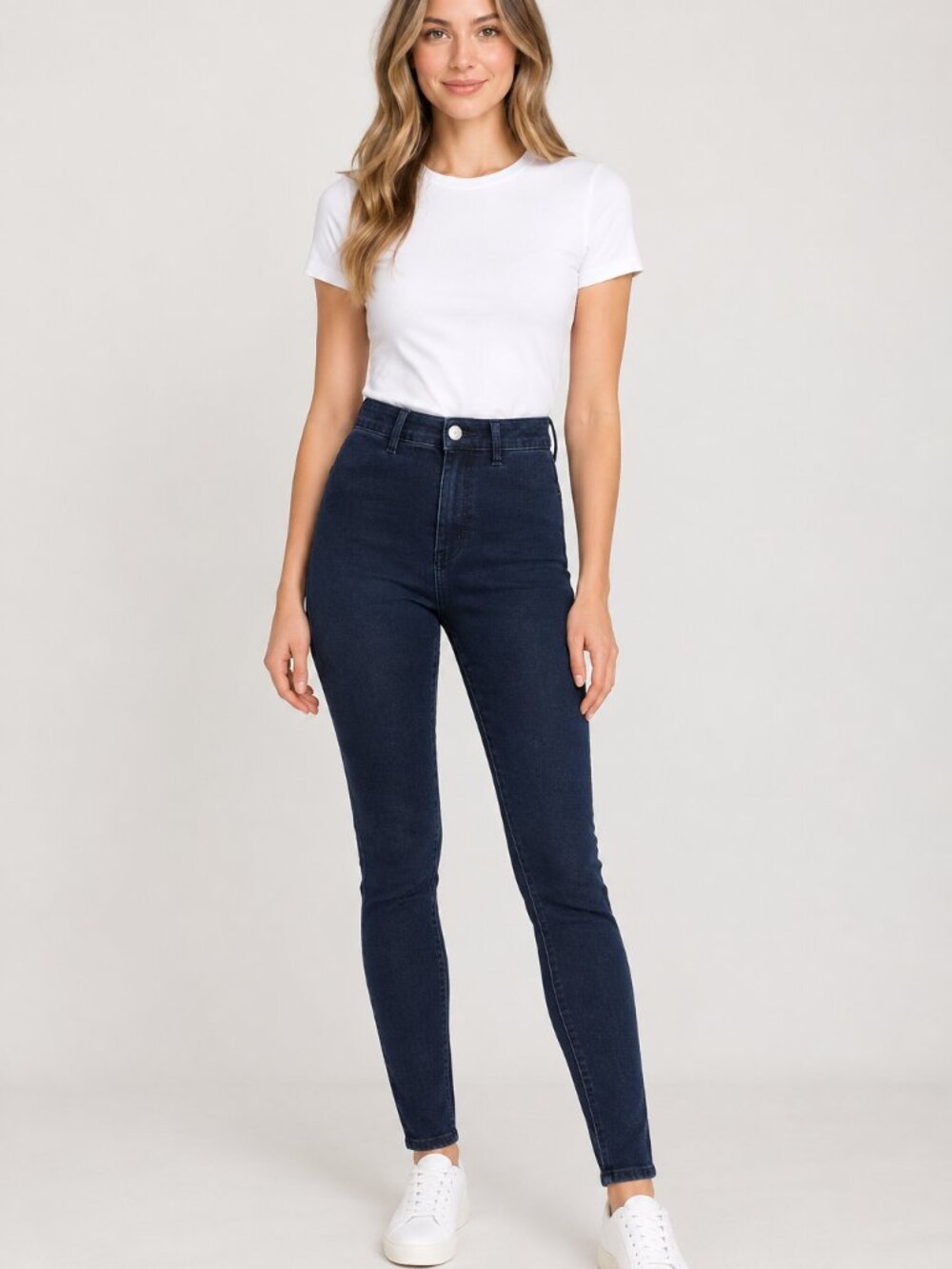 Garage Size 0 Dark Wash Skinny Jeans